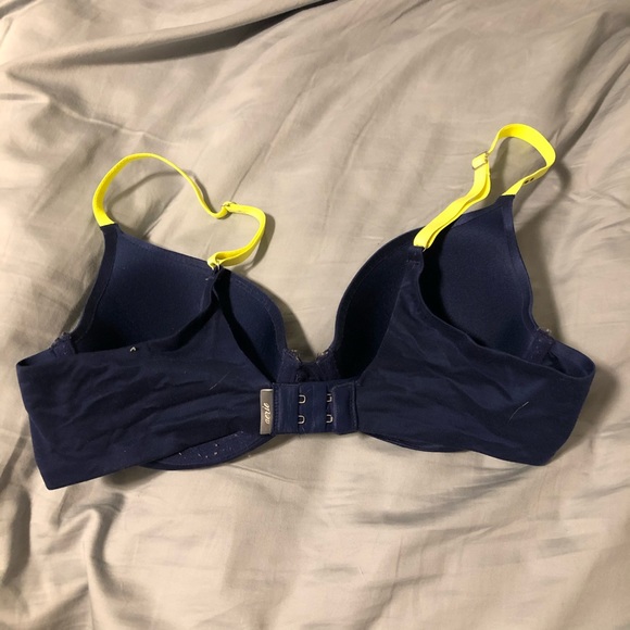 Bra Bundle - Picture 6 of 7